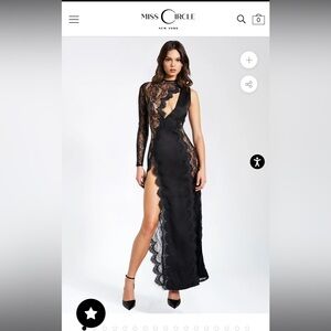 Miss Circle Black Lace Maxi Dress